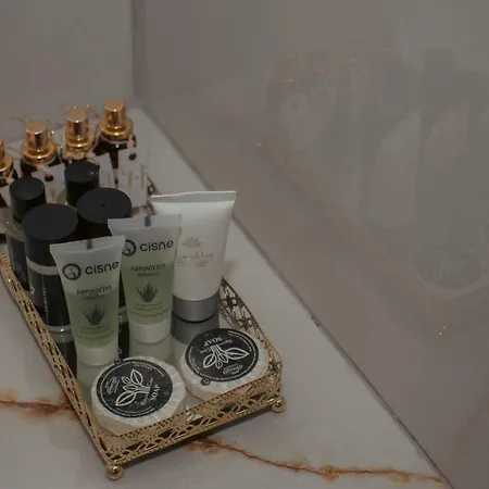 Affittacamere Amaya Pine 3*