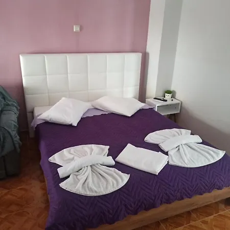 Amaya Pine 3*