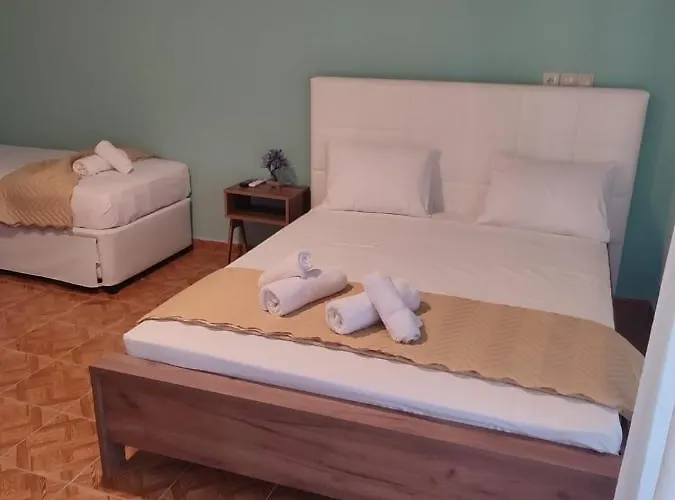 Amaya Pine Panagia (Thasos)