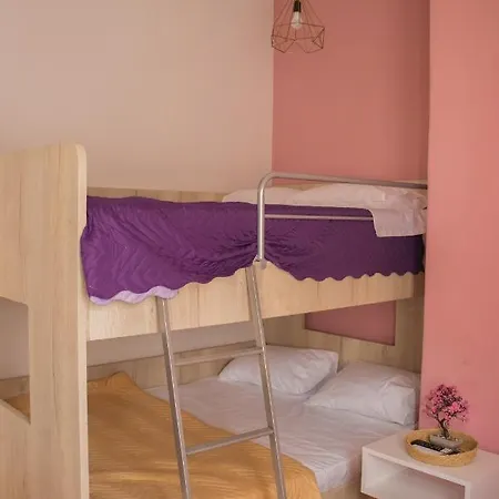 Guest house Amaya Pine
