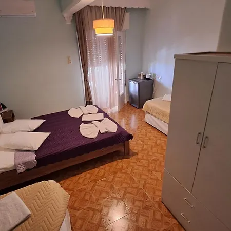 Amaya Pine Guest house *